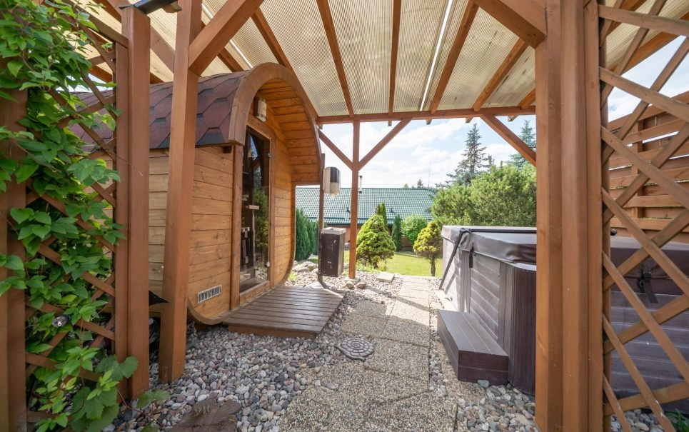 dom parterowy z jacuzzi i sauną