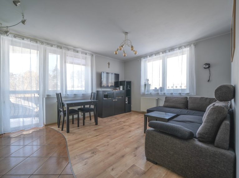 Trzy pokoje | 1 piętro | super lokalizacja