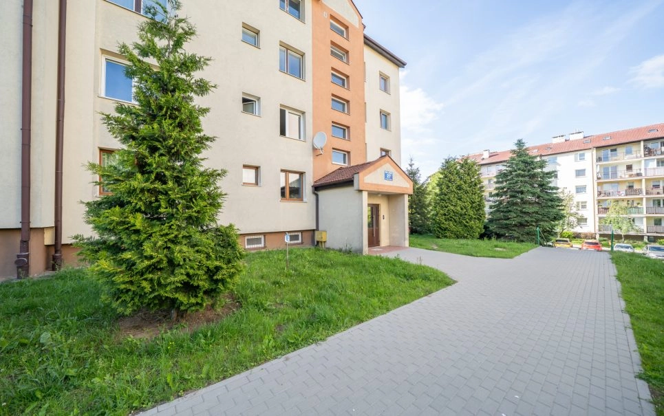 Dwupoziomowe mieszkanie z balkonem na Jasieniu