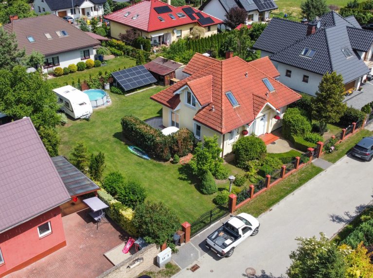 Dom wolnostojący z sypialnią na parterze